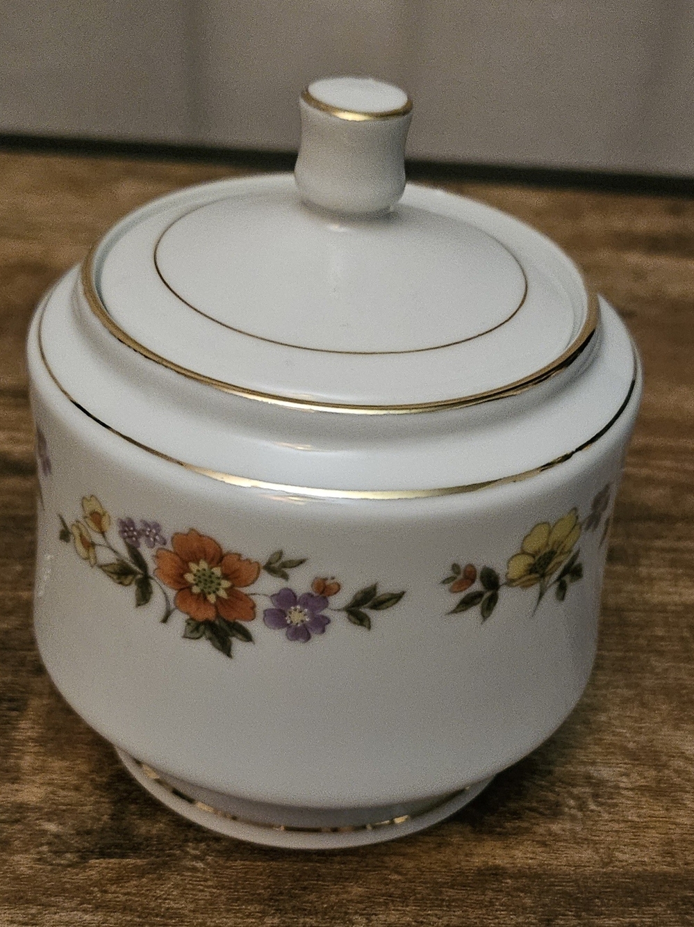 White Porcelain Sugar Bowl with Gold Trim and Floral Accents